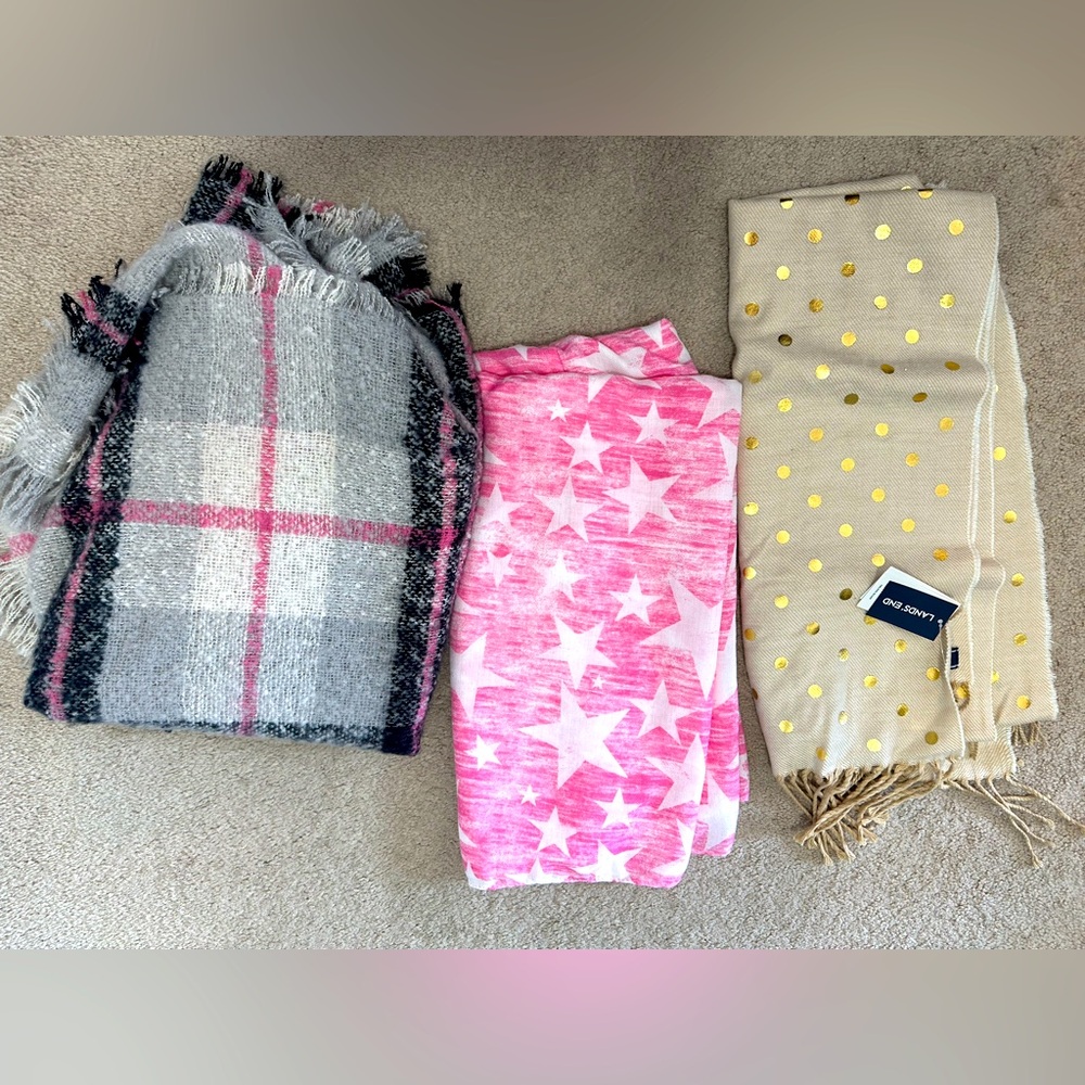 Lot of lands’end scarf